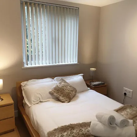 Apartment Emerald 2-bedroom Centre *